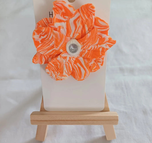 Pregadeira Flor Laranja.